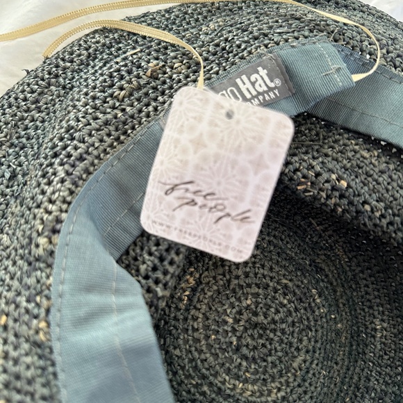 NWT Black Woven Packable Foldable Hat San Diego Hat Company Free People - - Picture 3 of 3